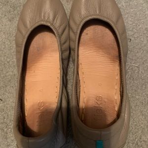 Tieks size 6